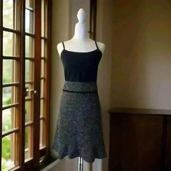 Gray Skirt - Picture 1 of 2